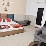 Uma Guest House